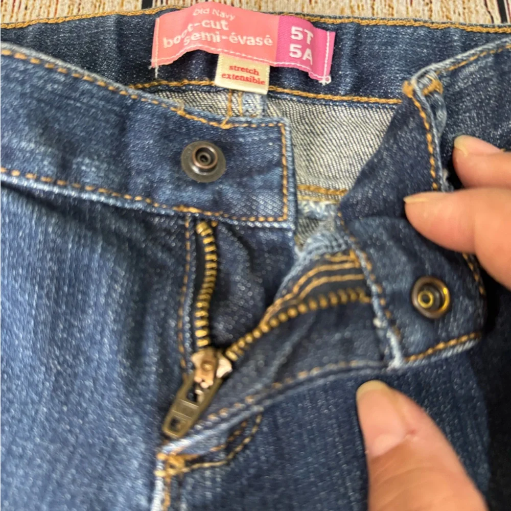 Pre-Loved EUC Old Navy Denim Jeans Boot-Cut Girls 5T